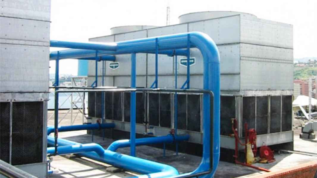 Instalación electromecánica en Centro Comercial